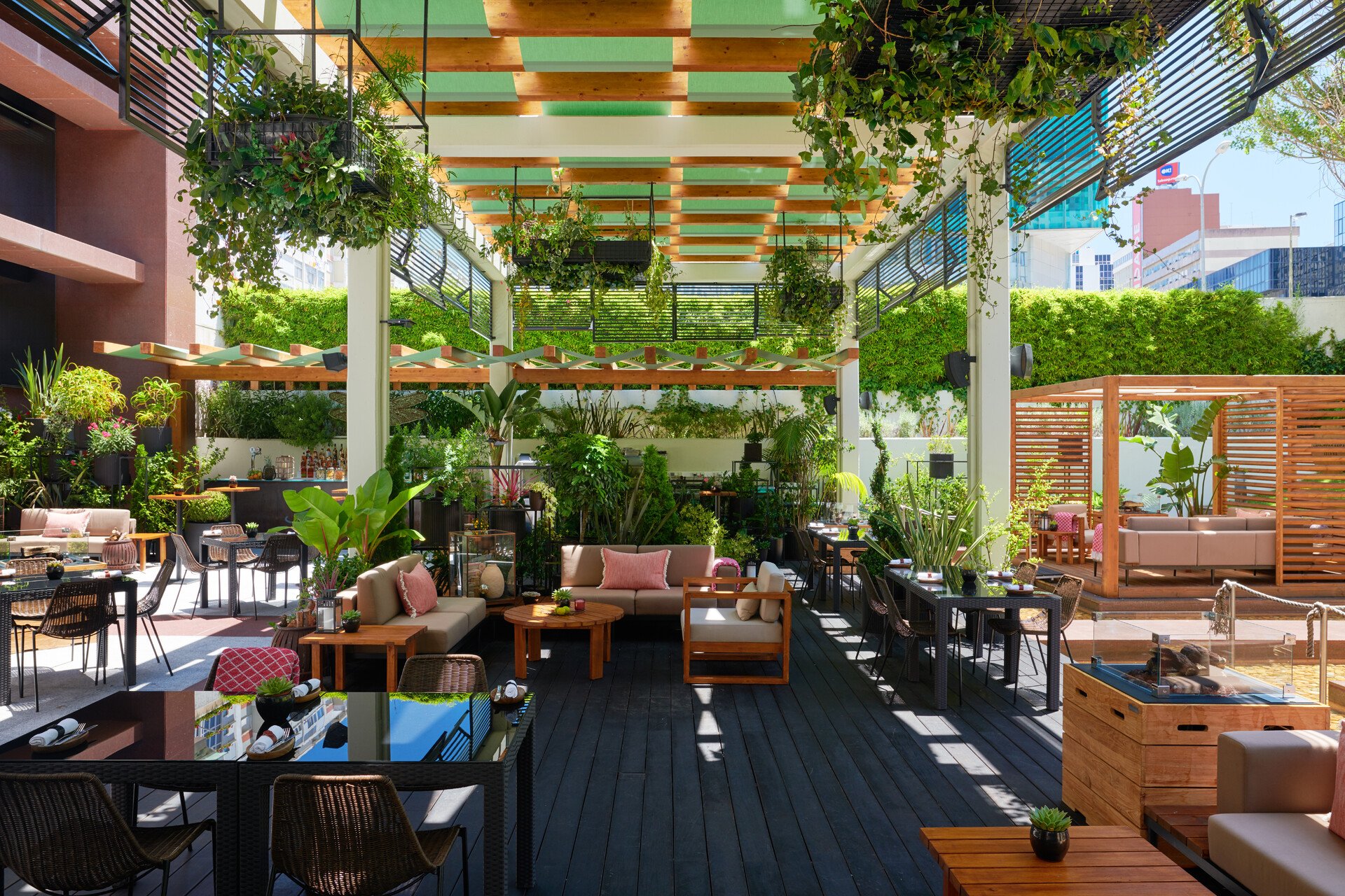 Corinthia Lisbon and Make a Wish Foundation