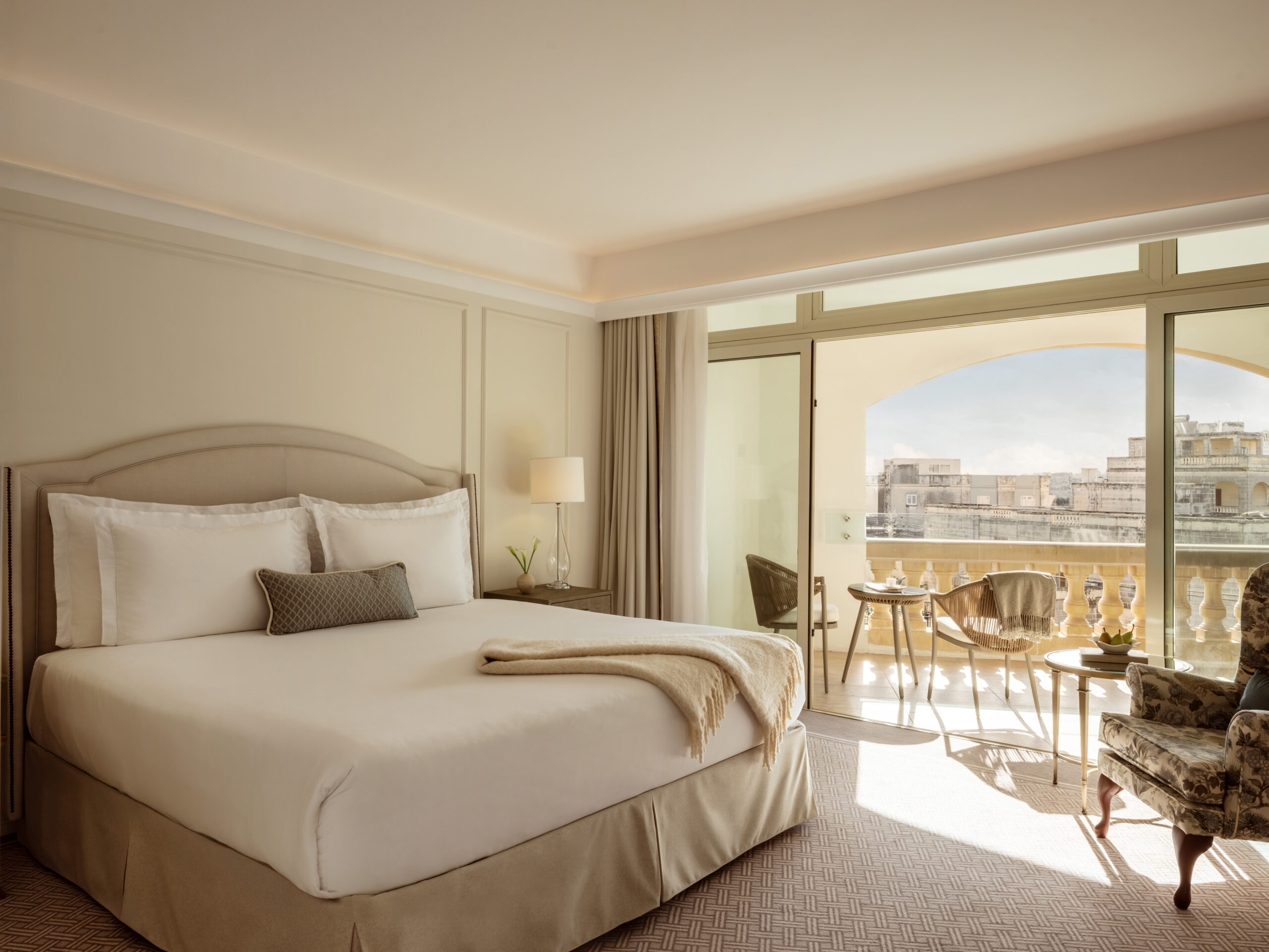 Corinthia Palace Hotel photo