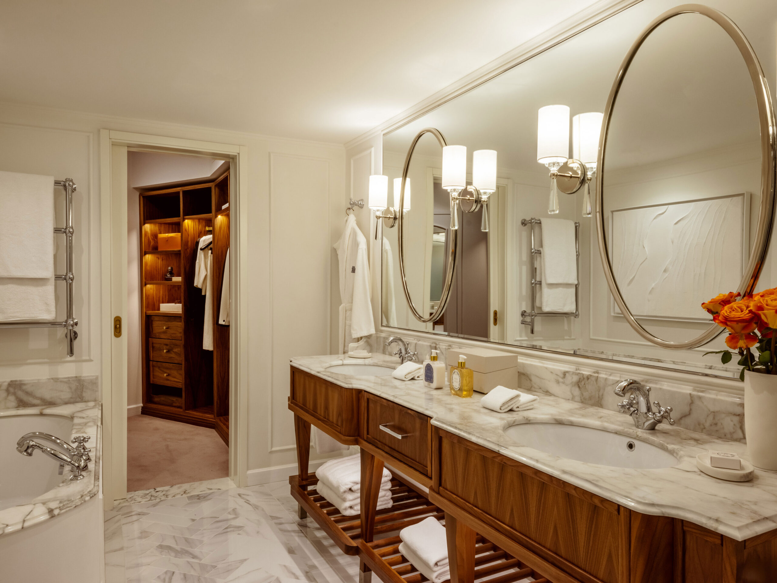 Corinthia Palace Hotel photo