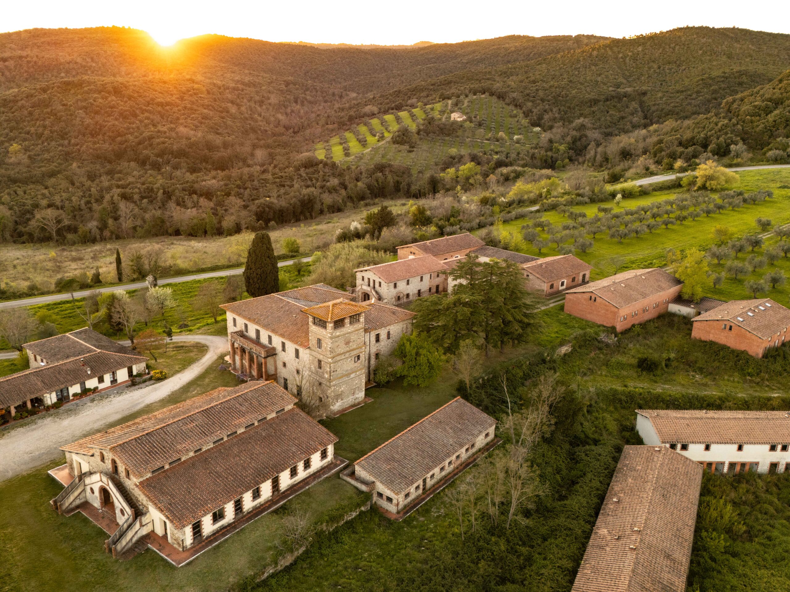 Borgo di Perolla, Tuscany photo